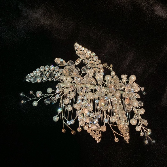 Bridal headpiece - Picture 3 of 4